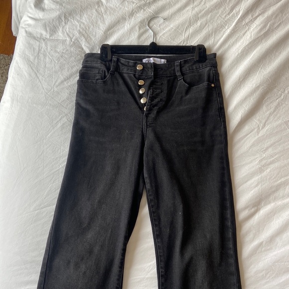 Zara Cropped Flare Jeans - Picture 3 of 5